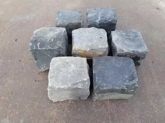 bontott bazalt kiskockakő