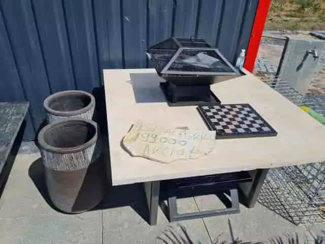 kerti grill asztal kőből