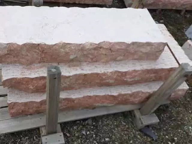 vörös lépcsőfok vörös lépcsőtömb